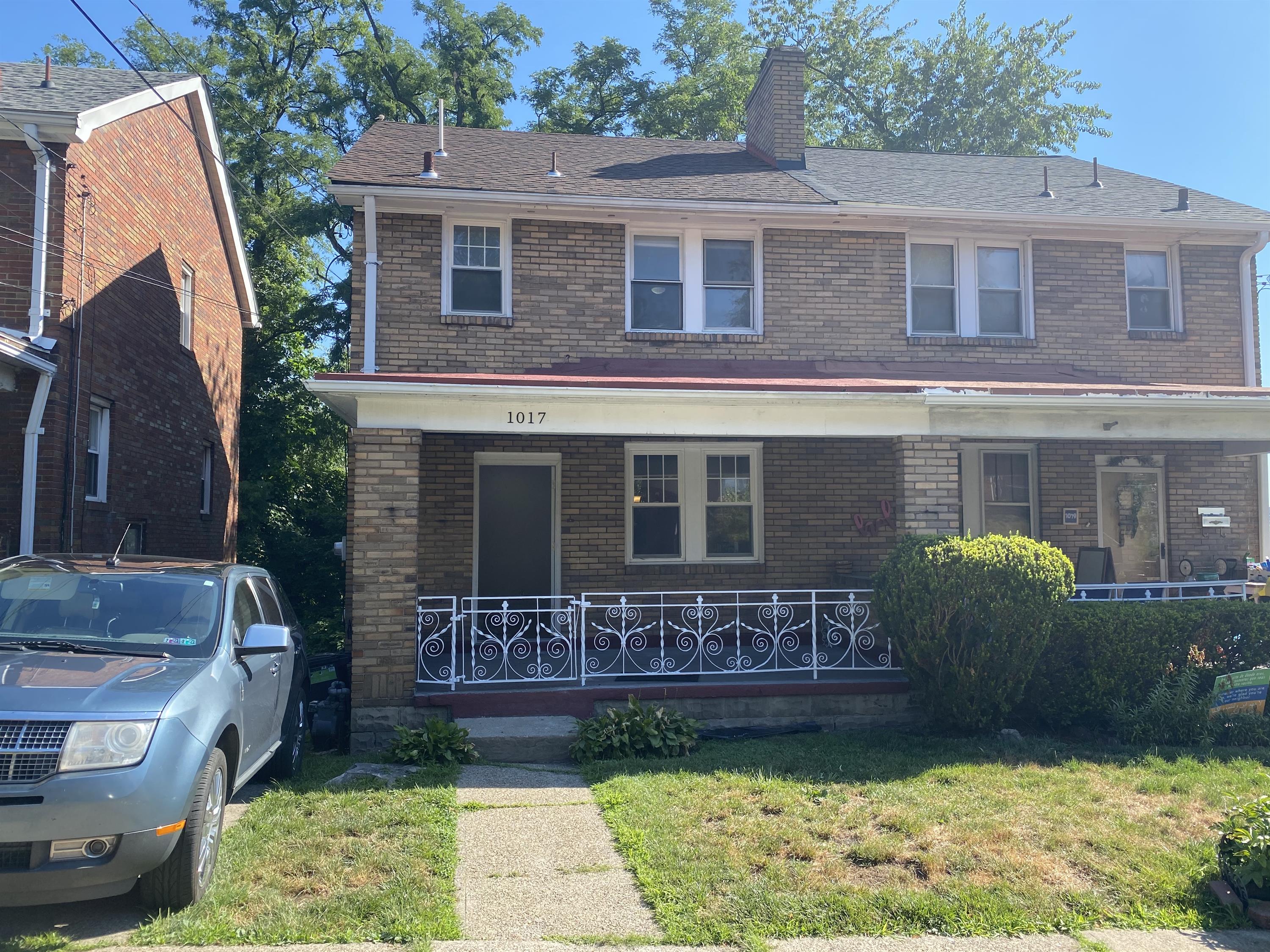 Property main image